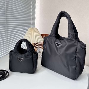 Borsa di design Sintetico Nero Chic Casual Bottone da sera Staccabile Regolabile Elegante Pochette Borse finali