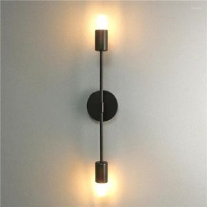 Lampada da parete moderna a due bracci LED E27 Camera da letto Illuminazione da comodino Luce per specchio da bagno Luci per il trucco Corridoio Portico