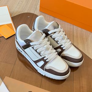 Sapatos de luxo masculinos e femininos TAINER PVC Logo Série Sapatos esportivos de couro Tênis de marca