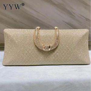 Borse da sera YYW per le donne Moda Oro di lusso Pochette e borsa a tracolla a catena Borse per banchetti Glitter Clutch Sac A Main 231216