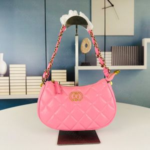 Designer Hobo Bag Bolsa de couro genuíno Bola de couro premium Bolsa de axila feminina Bolsas de ombro de moda Bolsa Bolsa de Cadeia de Cadeia de Luxúria Bola de Correia Hobo Pink