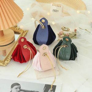Gift Wrap 10st Pu Leather DrawString Bag Wedding Party Soft Velvet Candy Chocolate Wrapping Påsar gynnar gåvor Packaging Pouches