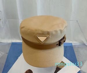 Enkel designer Newsboy Hatts Metal Triangle Black Buats Flat Top Caps Windproof Pure Cotton Hat