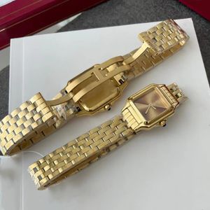 Luxury Watch Designer Machine 22mm27mm Quartz Watch Sapphire Glass 904L Rostfritt stål Pin Buckle With Watertproof Gold Dial Luxury Watches