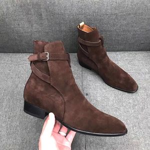 Botas Britânico Preto Marrom Genuíno Vaca Camurça Cinto Fivela Ankle Boots Homem Quadrado Salto Barbeiro Botas Ao Ar Livre Sapatos Masculinos Botas Vintage 231216