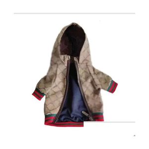 Abbigliamento per cani Pet Classico modello da esterno Imbracature regolabili di moda Cappotto Simpatico orsacchiotto con cappuccio Completo Collare piccolo Accessore Consegna a goccia Dh07D