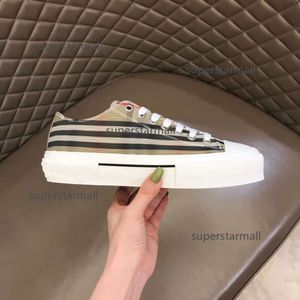 size burberyity luxury Trainers Designer shoes low with top Vintage Plaid couples canvas Sneakers Stripes Shoe Man Woman outdoor 35-45 platform Casual box OJ6K