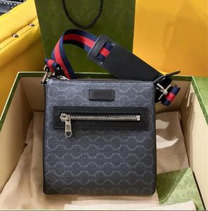 Nya män axelväska stilar olika storlekar handväska lyxiga designers väskor pochette flera fickor mode messenger väska handväska crossbody väska