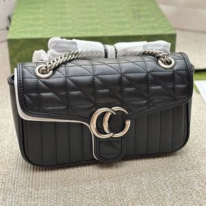 İtalya marka klasik Marmont lüks tasarımcı crossbody çanta ünlü çift mektup moda kadınlar flep omuz çantası çanta 8a kalite orijinal deri haberci çantalar