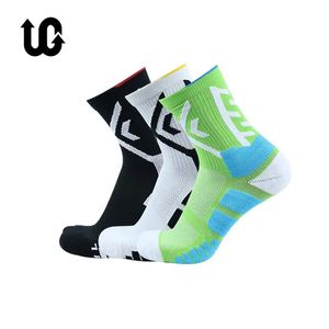 Sports Socks Elite Sport Cycling Basketball Socks Compression Running Man Black Trend Breathable Long Hiking Damping Athletic Professional 231216