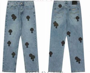 24 Nya herredesigner gör gamla tvättade raka byxor bokstäver utskrifter långa stil hjärtan lila jeans