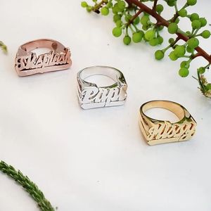 Обручальные кольца Кольцо с именем на заказ Золотое индивидуальное кольцо из нержавеющей стали в стиле хип-хоп Женская мода Панк-кольцо с буквами для мужчин Подарки на день рождения 231215