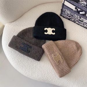 Дизайнер Beanie Luxury Beanies Зимний дизайнер Beanie Мужчины и женщины высококачественные моды мужской рыбак Cel Hat