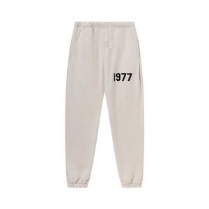 Erkek Joggers Pants 1977 Essentialpants Pocket Tasarım Unisex Pantolon Mektup Baskı Essentialhoody Kadın Dört Sezon Pantolon Renk Pantolon Rahat