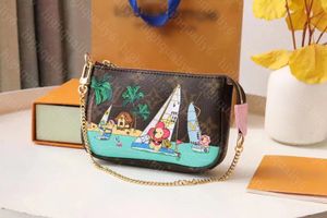 Christmas Style LL10A Mirror High Quality Handheld Bag High Quality Leather Women's Chain Bag Designer Crossbody Bag Exquisite Packaging Free Shipping 15CM