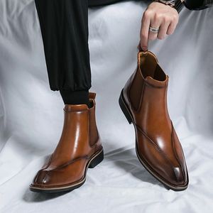 Stövlar Brown Chelsea Stövlar för män Ankel Business Square Toe Slip-On Mens Boots Storlek 38-45 231216