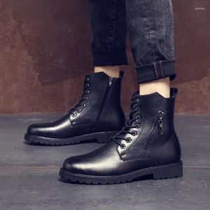 Boots England Style Men's Fashion Militray Black Soft Leather Shoes High Top Motorcykel Boot Gentleman stilig kort botas man