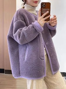 Kvinnors ull blandar kvinna kläder 2023 Autumn Winter V Neck Plush Jacka Korean Fashion Lamb Coat Taro Purple Solid Warm Jackets 231215