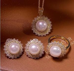 Ställer in naturligt sötvatten Pearl Zircon Crystal Rings Bead Ring Earring Pendant Chain Set Jewellery