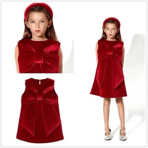Girl's Dresses Fashion Girls Christmas Red Party Dress Big Bow Vest Corduroy Year Greeting 1 6T 231215
