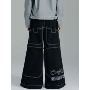 Streetwear JNCO Jeans larghi tascabili oversize Haruku da uomo Hip Hop Pantaloni neri Pantaloni larghi a vita alta nuovi gotici