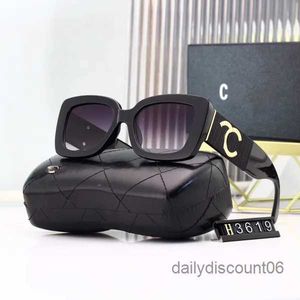 Ny CC Solglasögon Fashion Designer CH Sun Glasses Retro Fashion Top Driving Outdoor UV Protection Fashion Logo Log för kvinnor Män solglasögon med Box AAXR