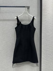 Milan Runway Dress 2024 Ny Spring Summer Fashion Designer klänningar märke samma stilklänning 1217-11