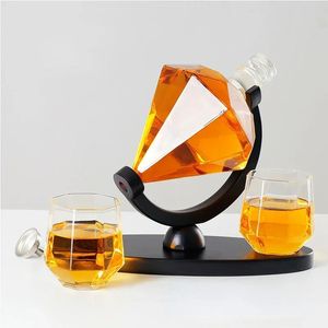 Bar Tools Diamond Shaped Wine Container med kreativ transparent hög borosilikatglasflaskor Glasögon Whisky Set 231216
