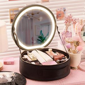 Makeupborstar Runda damer tvättväska med spegel Led Light Women Make Up Pouch Portable Waterproof Large Capacity Pu Leather Storage Box