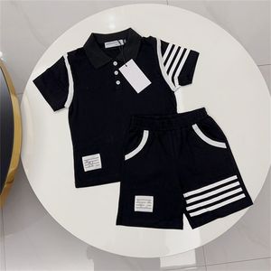 新しいデザイナーMoch Style Children's Clothing Set Summer Boys and Girls Sports Set Baby Smeeve Clothing Children's Set Size 90cm-150cmA3