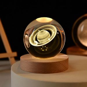 Juldekorationer 6cm 3D Crystal Ball Planet Night Light Laser Graved Solar System Globe Astronomy Födelsedagspresent Hem Desktop Decoration 231216