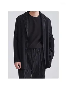 Men's Suits Miyake Pleated Suit Long Sleeve Coat Autumn Lapel High Sense Loose Casual Men JD201 Marked.