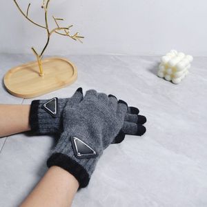 Men's and women's winter outdoor sports pure cotton high quality five-finger gloves Fashion designer brand letter triangle logo thickened warm gloves