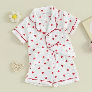 Kläduppsättningar Småbarn Baby Girl Valentine S Day Pyjamas Set Heart Button Down Short Sleeve Sleepwear Loungewear 2 Piece PJS