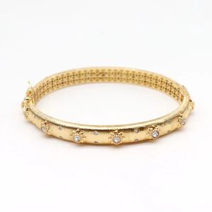 Juwelenarmband, Armband aus gebürstetem Gold, Valentinstagsgeschenk, vergoldeter offener Armbandschmuck aus 18 Karat Gold