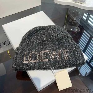 Loewee hatt officiell kvalitet designer beanie caps mens kvinnor vinter populära ull varm stickad hatt 01o1gi