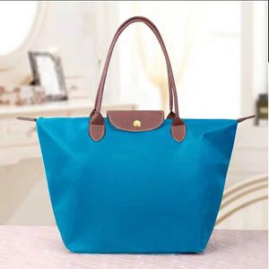 حقيبة مصممة للسيدات ، حقيبة اليد الفاخرة ، حقيبة كلاسيكية للأزياء ذات سعة كبيرة ، حقيبة تسوق ملونة