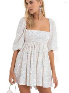 Abiti casual da donna scintillanti ballo di fine anno bianco blu mezza manica colletto quadrato paillettes patchwork abito corto da donna elegante per festa di compleanno