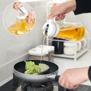 Herb Spice Tools Oil Bottle Olive Oil Dispenser Kitchen Storage Oil Cruet Automatic Opening and Closing Condiment Container for Kitchen 231216