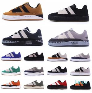 Top Quality Sapatos Casuais Adimatic Feito Humano Designer Skate Jamal Smith Bairro Preto Cinza Poeira Verde Núcleo Cristal Branco Homens Mulheres Esportes