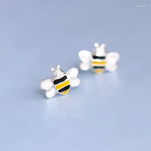 スタッドイヤリングのデイジーデザインピュア925スターリングシルバージュエリー女性のための素敵なミツバチの声明
