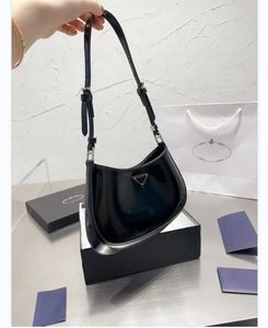 Kadın çantalar hobo çanta moda alışveriş satchels çanta parlak patent deri crossbody messenger çantaları lüks tasarımcı cüzdanlar pochette cüzdan evrak çantası
