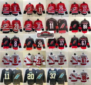 Ters Carolina Hokey Kasırgası Jersey 25. 11 Staal 20 Sebastian Aho 37 Andrei Svechnikov 67 Max Paciorett 31 Frederik Andersen 8 Brent B