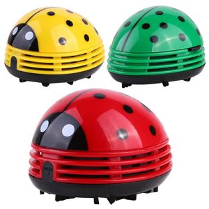 Cleaning Brushes Mini Vacuum Table Cleaner Ladybug Dust Desktop Coffee Collector for Home Office Tools 231216