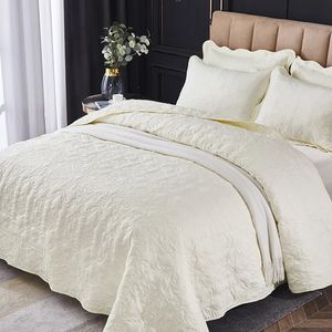 Bedding sets High Quality Solid Color Quilted Bedspread 220x240cm Nordic Style Decorative Bedspread Coverlet Beige Grey Color Bed Cover 231218