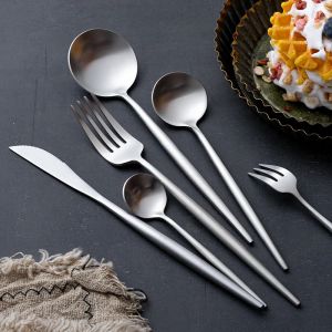 European And Elegant Stainless Steel Tableware Set Fork Spoon Knife Mirror Polished Tableware For Wedding Party Family