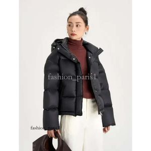 Goose Down Jacket, Women's Short Hooded, Loose and Warm, Thickened Jacket, Exclusive for Small Men, Winter New Style 479