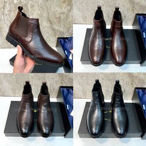 En iyi erkekler Martin Boots Tasarımcı Ayakkabı Botları Buzağı Soylu Moda Modaya Düzenli Adam Alt Kauçuk Slip Rahat Giyim Dayanıklı Motosiklet Botları Boyut 38-45