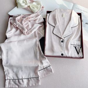 Indumenti da notte da donna Stampa rosa 2 pezzi Pijama Mujer Raso Abiti per la casa Seta del ghiaccio Pigiama Pantaloni Set Pigiama casual Pour Femme