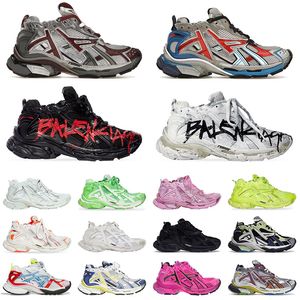 Luxury Runners 7.0 Scarpe firmate da uomo Scarpe da donna da ufficio Multicolor Graffiti Bianco Tutto Nero Beige Arancione Verde Donna Uomo Sneakers di grandi dimensioni Scarpe da ginnastica